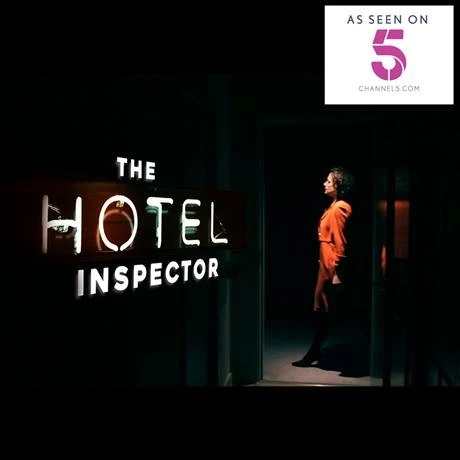 Diamond Heated Towel Rail - 600mm x 1200mm - Chrome - Straight 5 Diamond Heated Towel Rail - 600mm x 1200mm - Chrome - Straight - Image 3