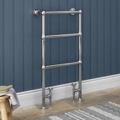Chatsworth Traditional 949 x 498mm Chrome Towel Rail